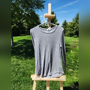 Old Navy grey sweater size small